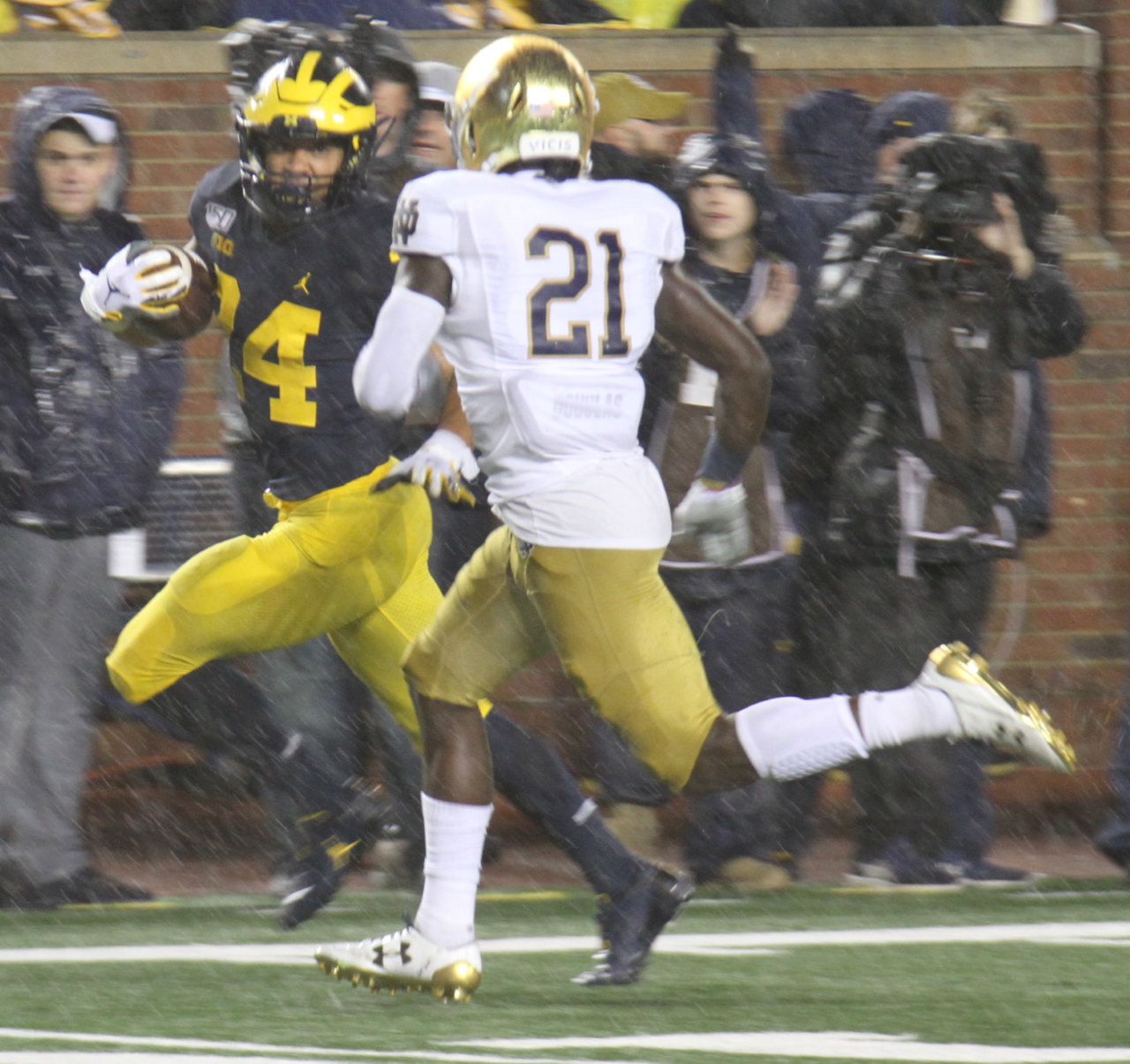 2019_08_Michigan45_NotreDame14_DCallihan-3