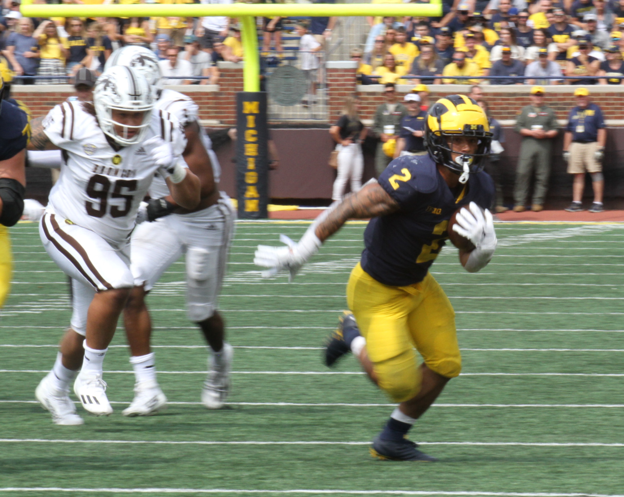 2021_01_UM41_WMU14-54